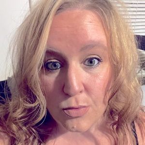 Meet your Posher, Cori